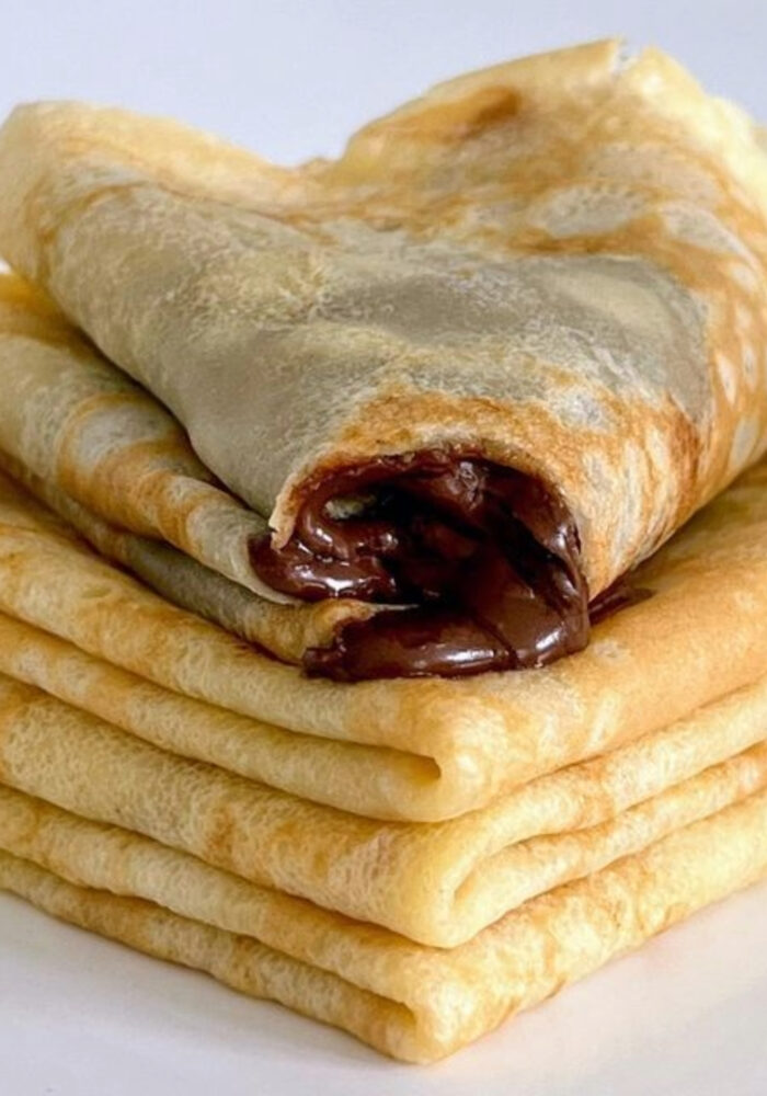 Crêpe Chocolat à la Malienne : Un Pêché Mignon Doré