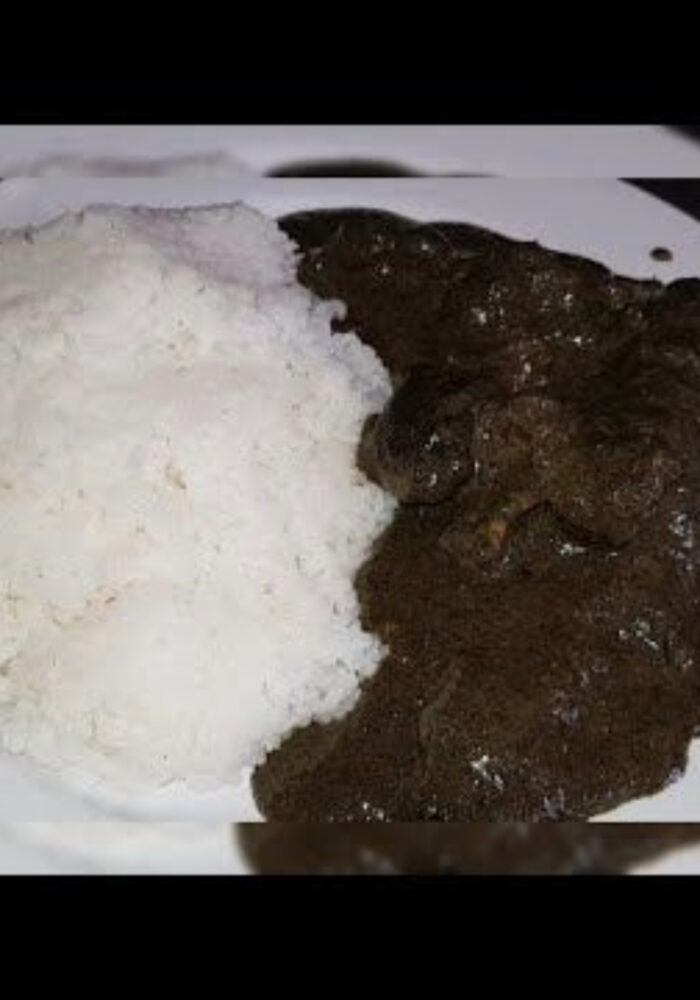 Fakoye : La Sauce aux Feuilles de Corète, Trésor Culinaire du Mali